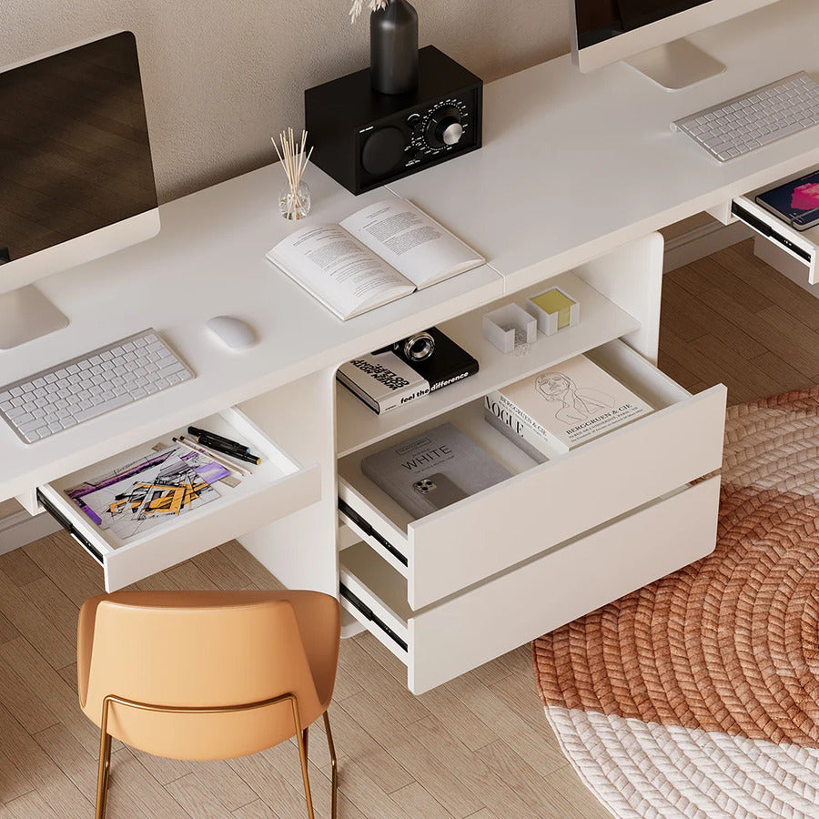 Edmon Desk