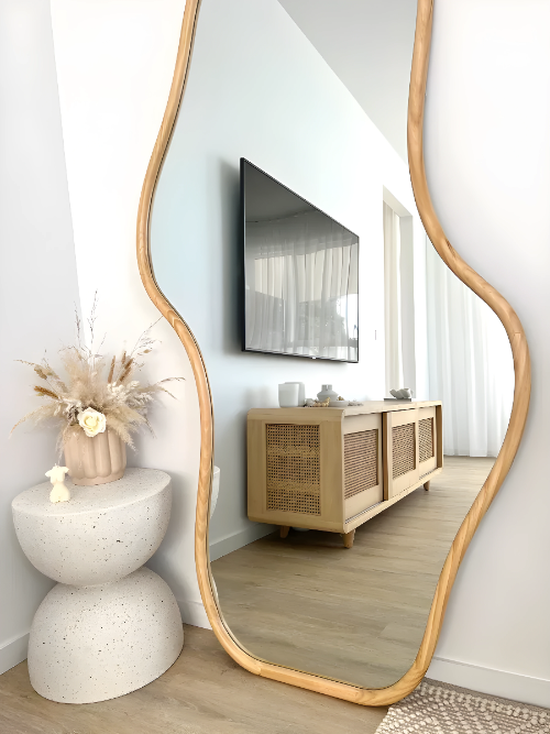 Alcie Mirror