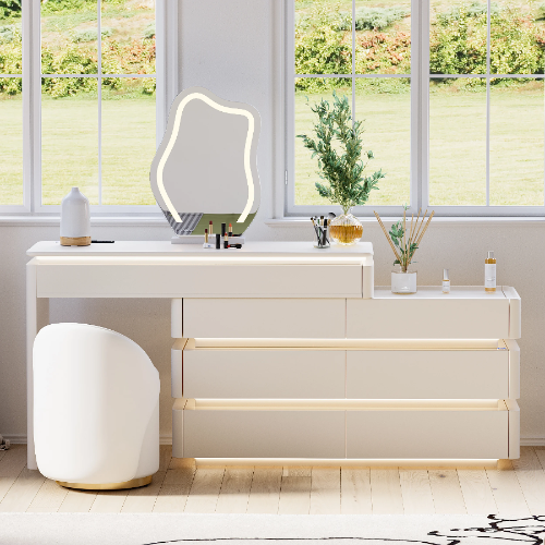 Ilune Makeup Vanity