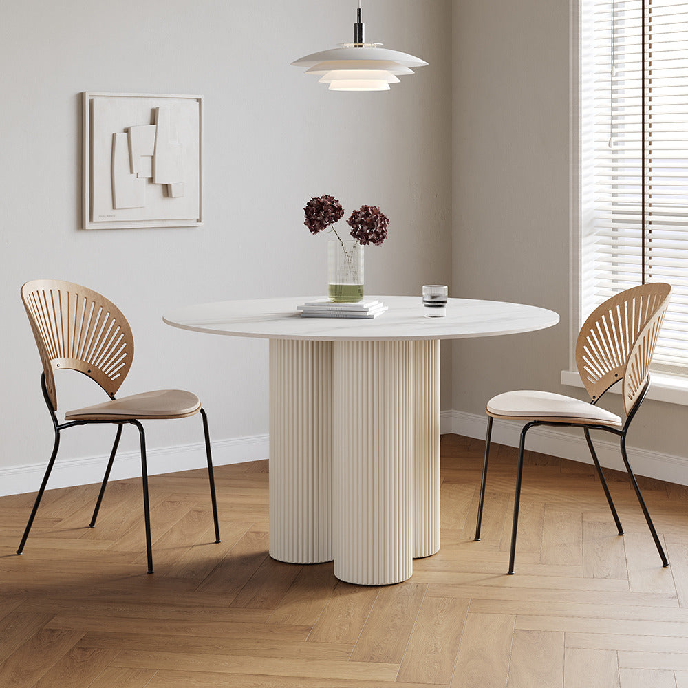 Kaniel Dining Table