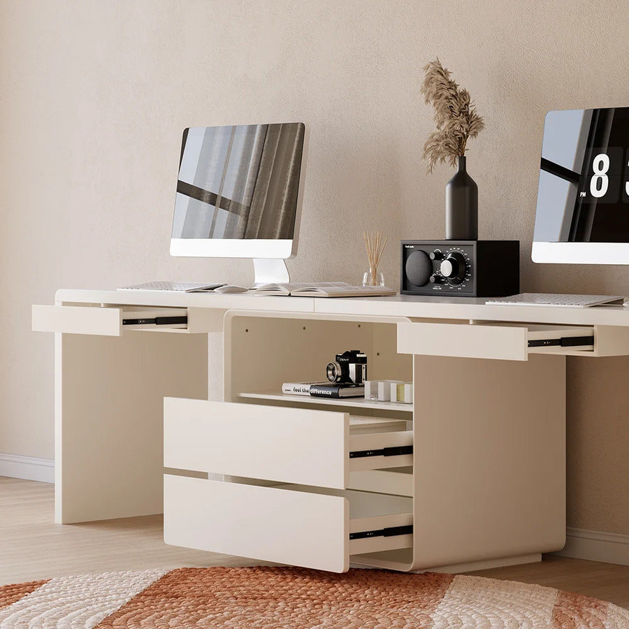 Edmon Desk