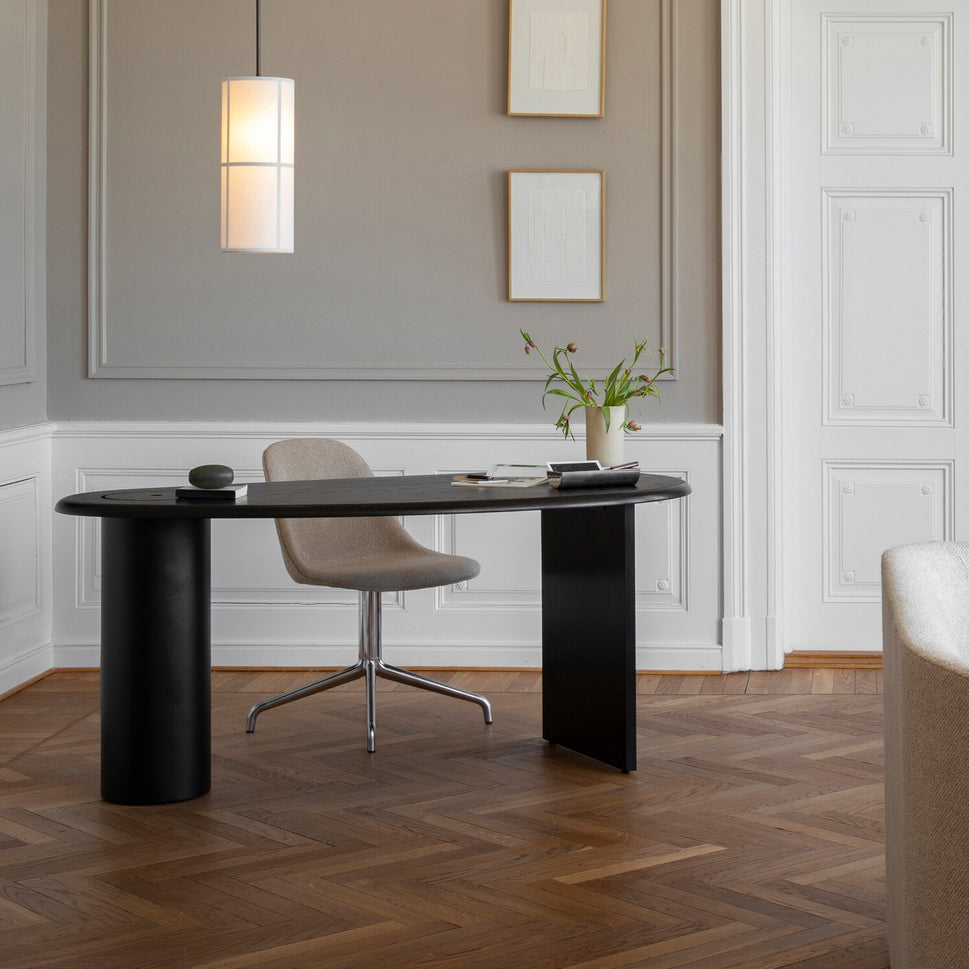 Jaxen Desk