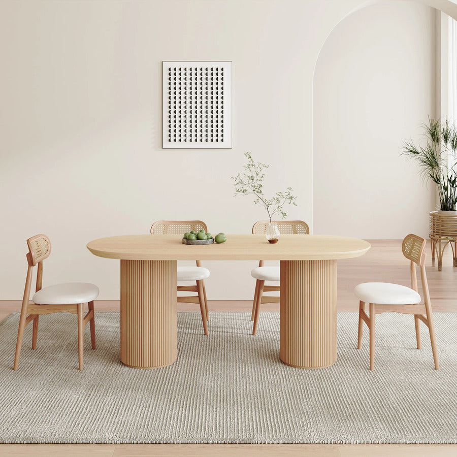Kio Dining Table